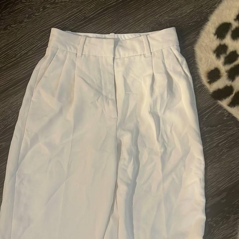Aritzia effortless pant